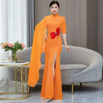 2023 catwalk cheongsam performance naiste kostüüm pikk Hiina stiilis fishtail pidulik õhtukleit high-end