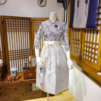 Korea Vabaaja Elu Hanbok Kleit Sisaldab Välimine Kiht Tülli, millel Elastne ja Mugav Hanbok